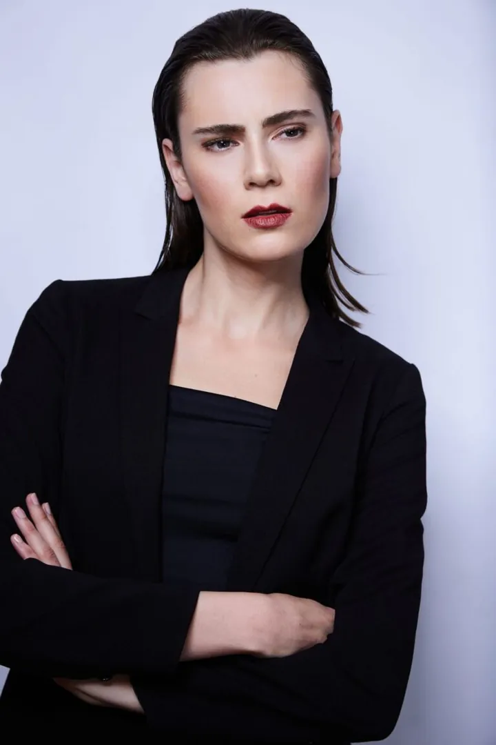 Kirsten Sch.