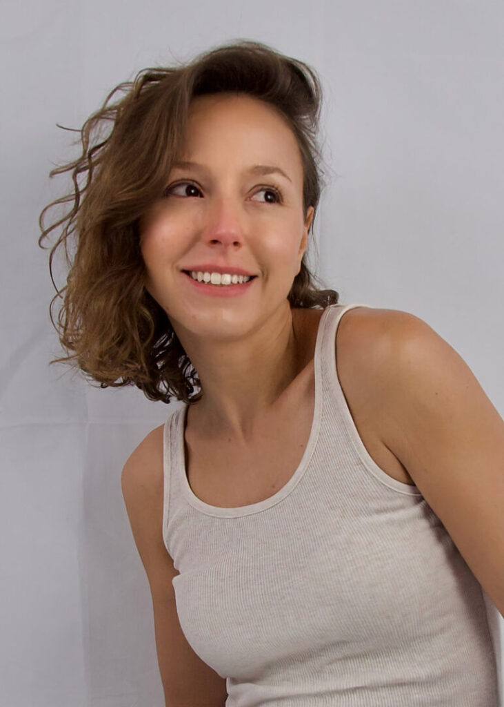 Mayara S.