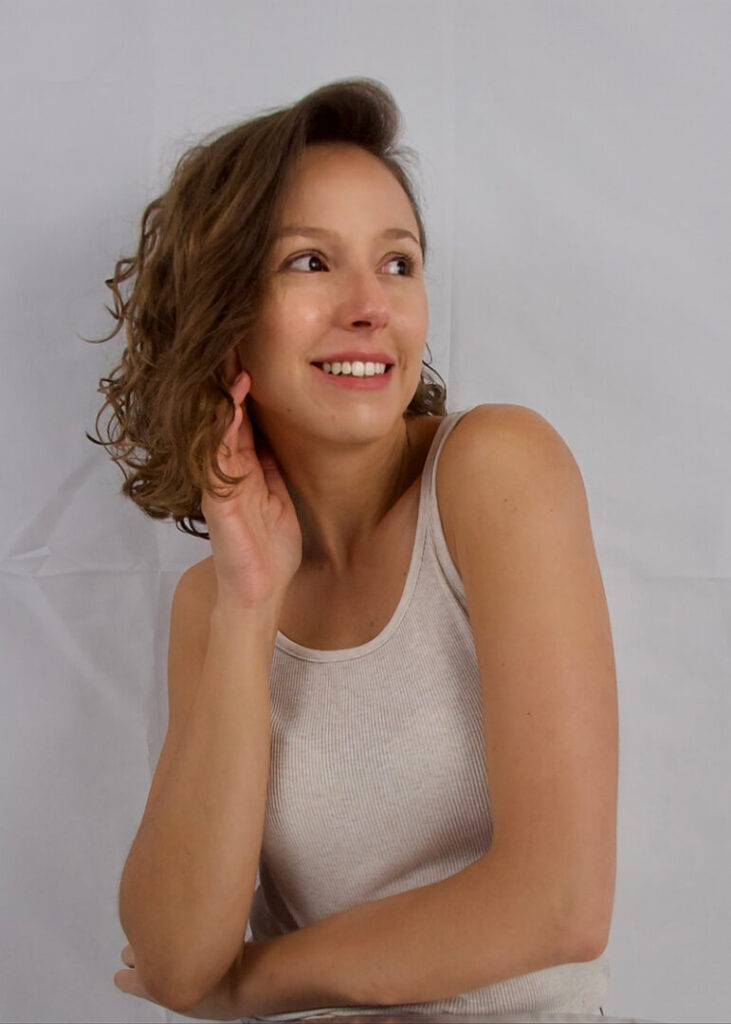 Mayara S.