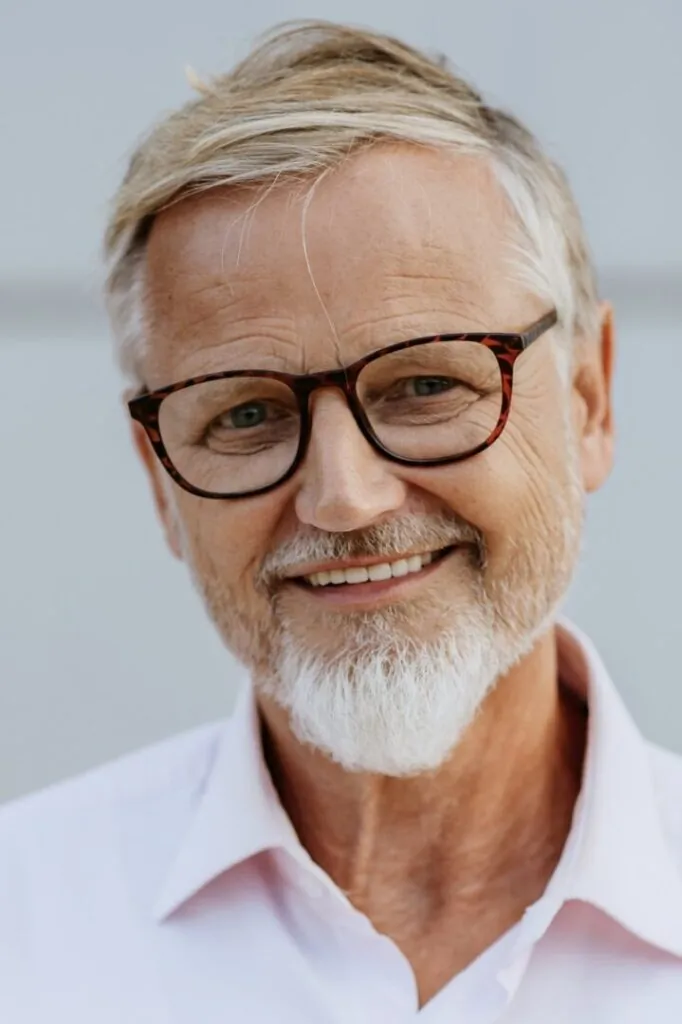 Steffen Ez.