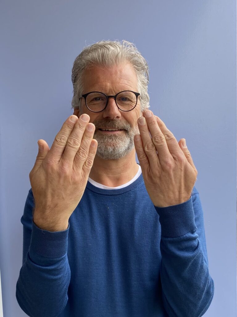 Bob L.