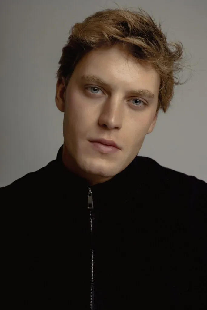 Felix K.