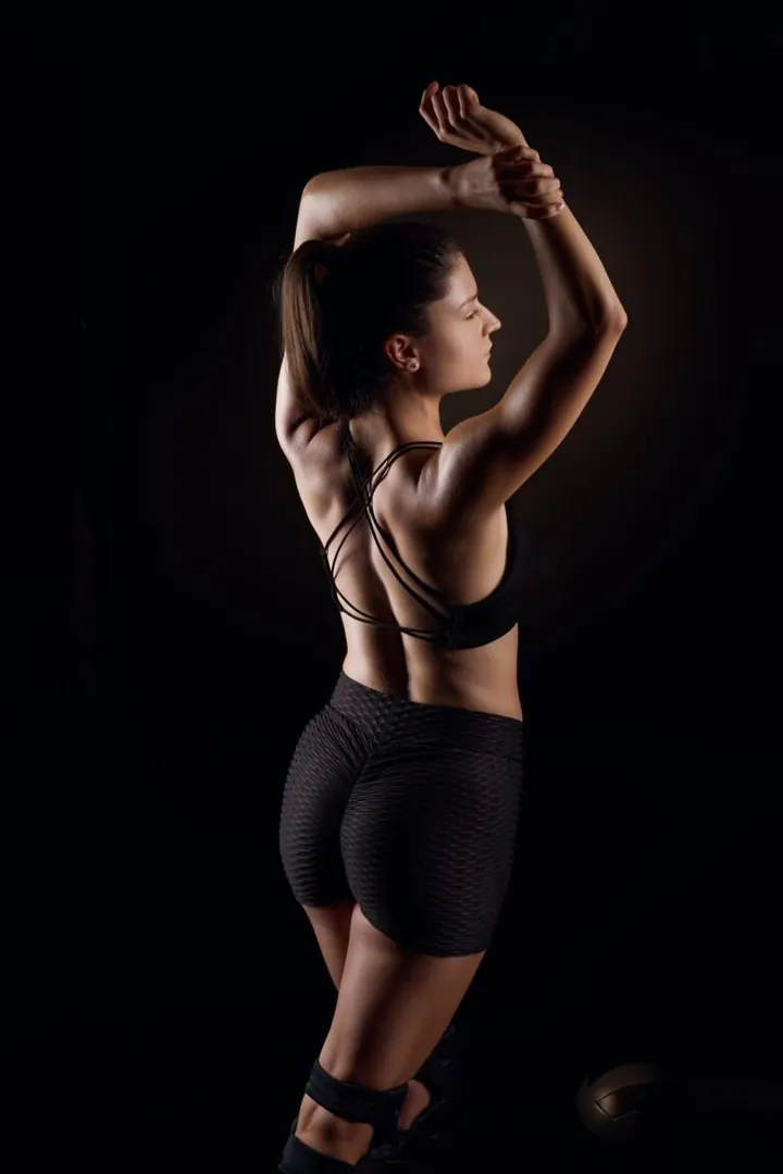 Janina Gi.