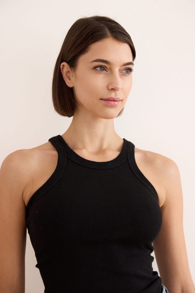 Laura Ba.