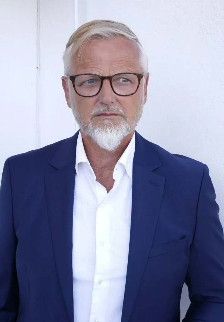 Steffen Ez.