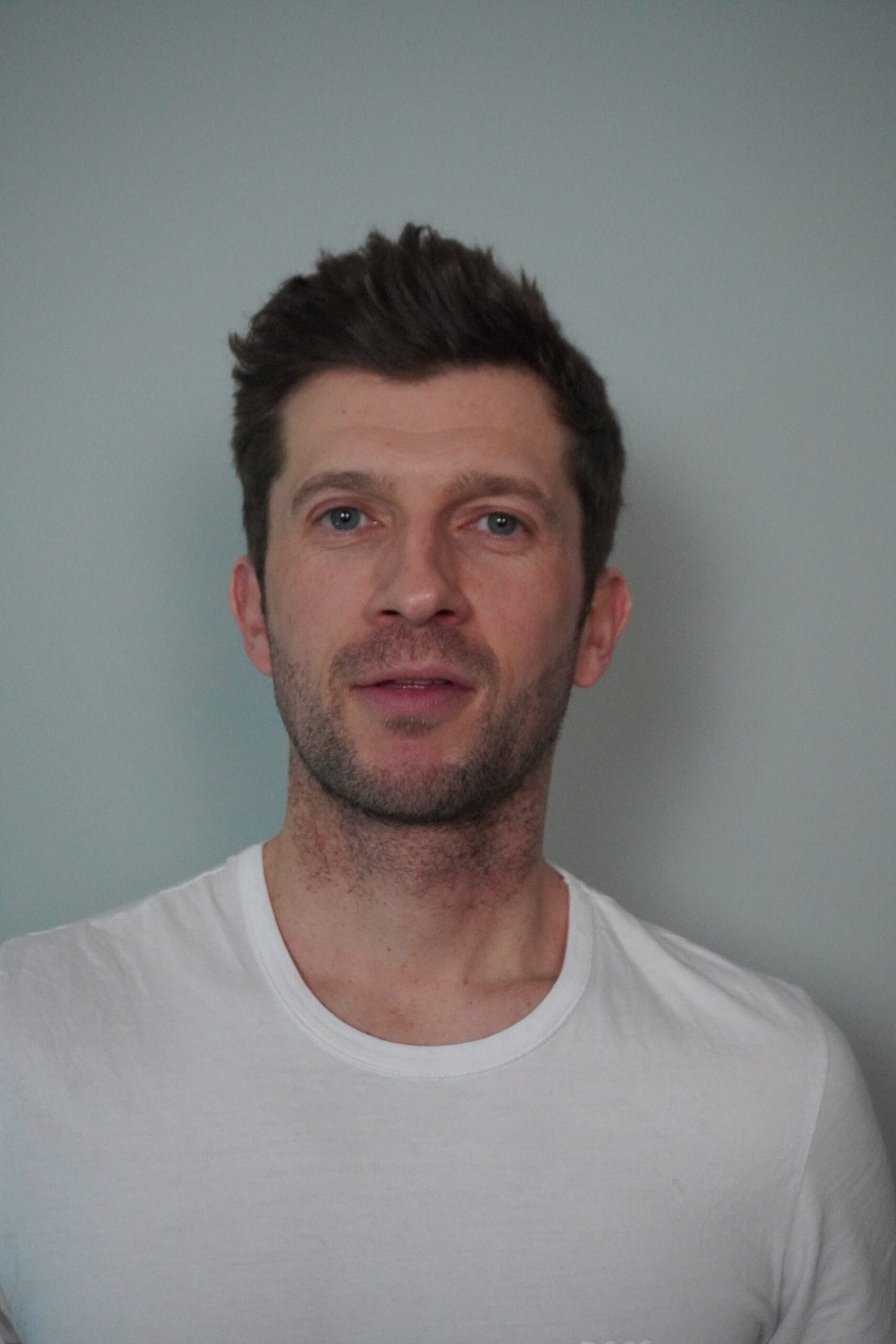 Dominik Ho.