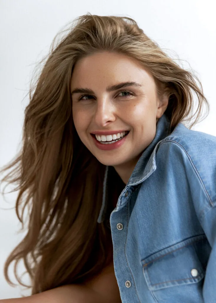 Julia Marina H.